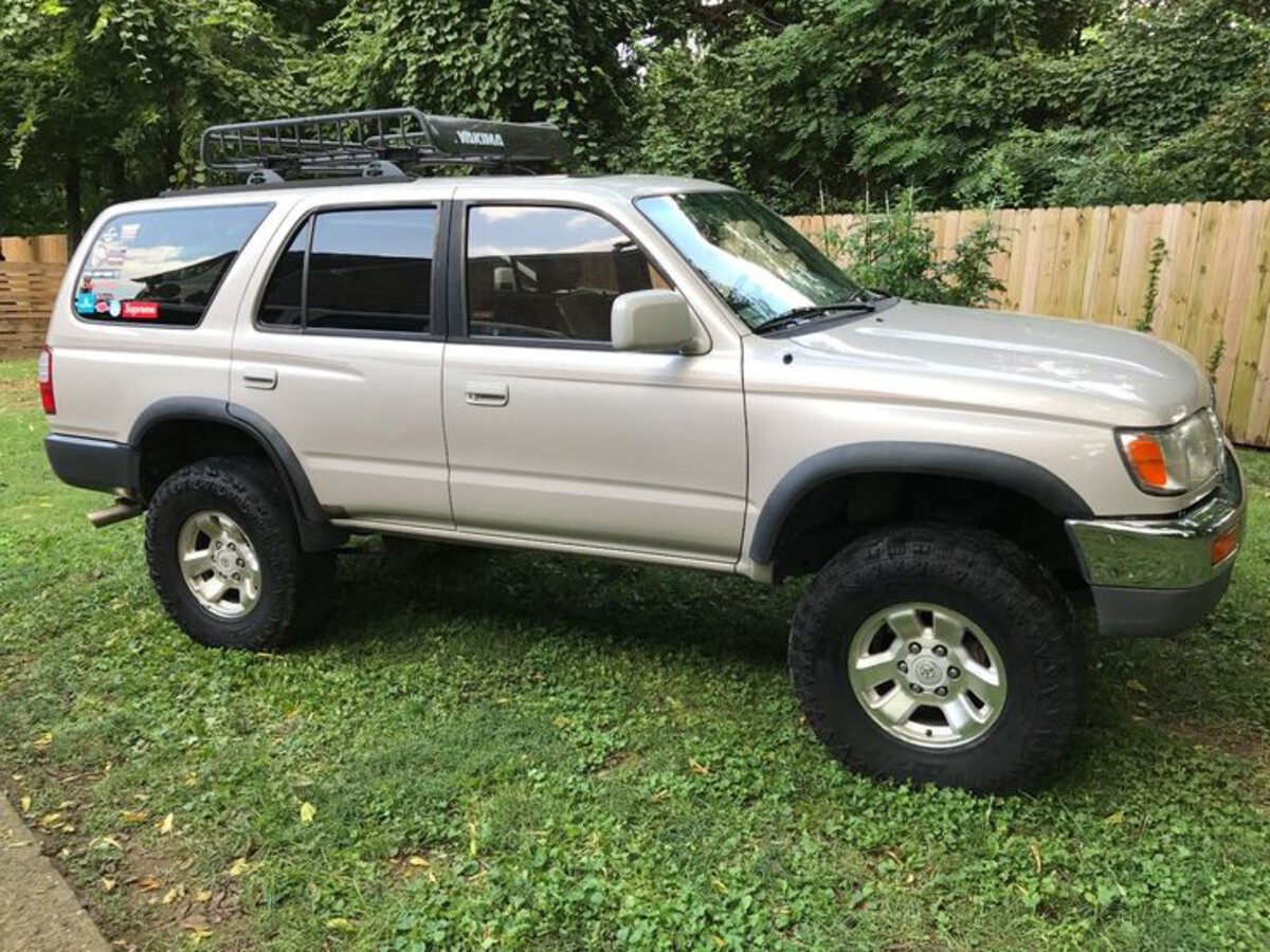Toyota 4Runner (1996–2021)
