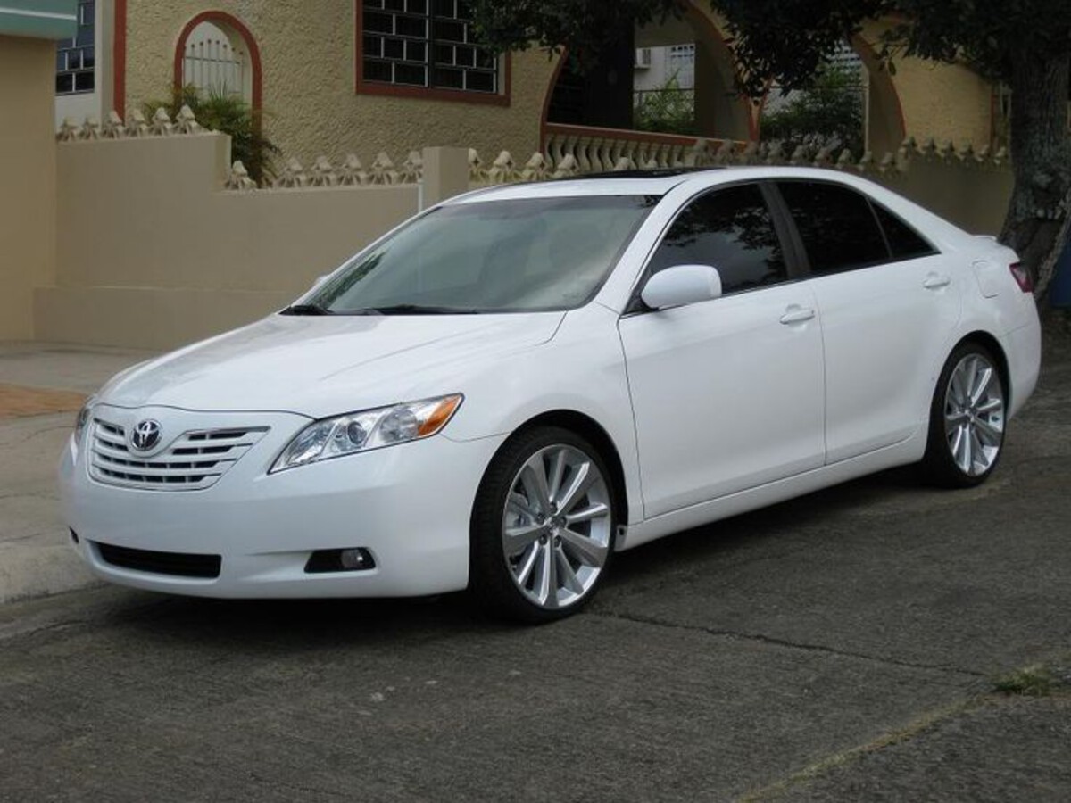 Toyota Camry 
