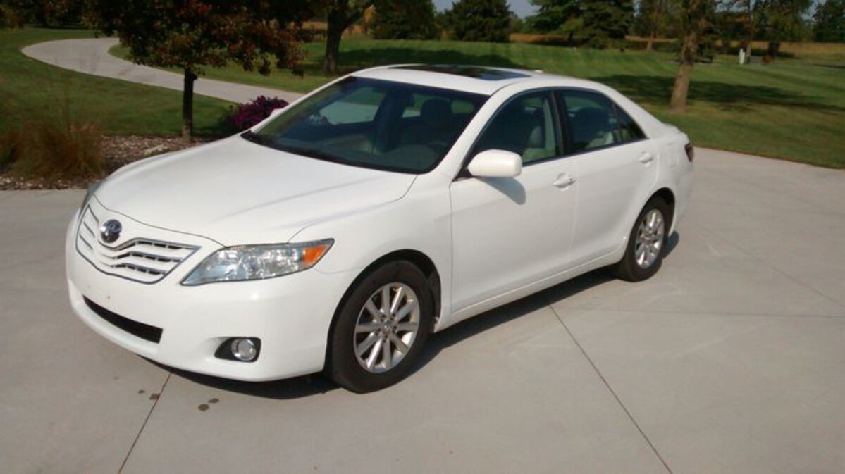 Toyota Camry (2002–2017)