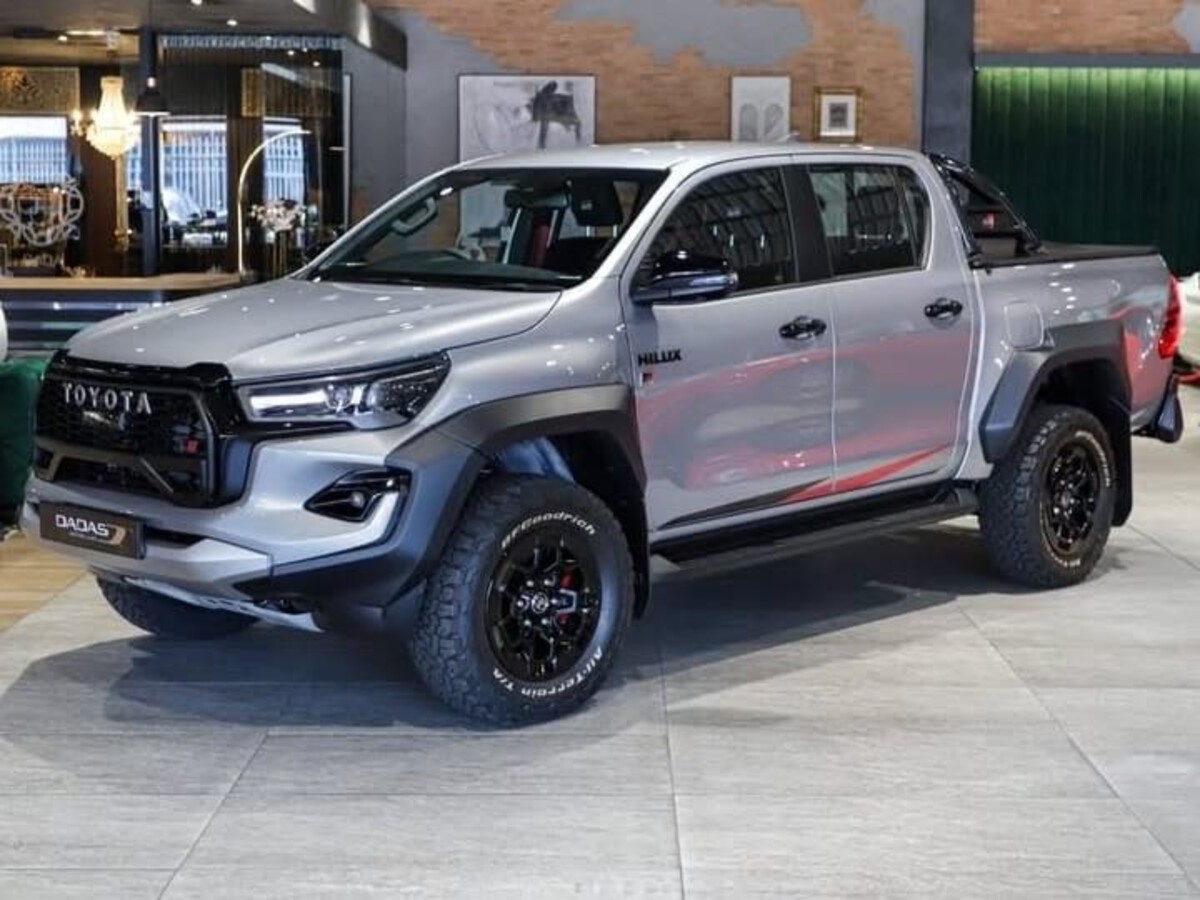 Toyota Hilux 