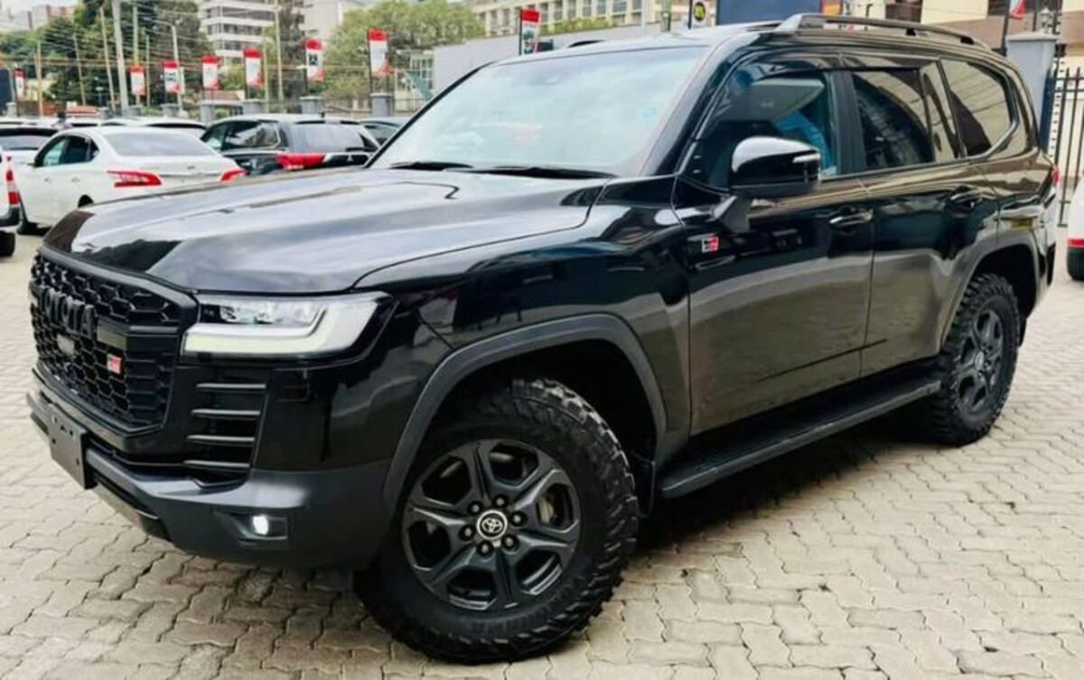 Toyota Land Cruiser 300 Series