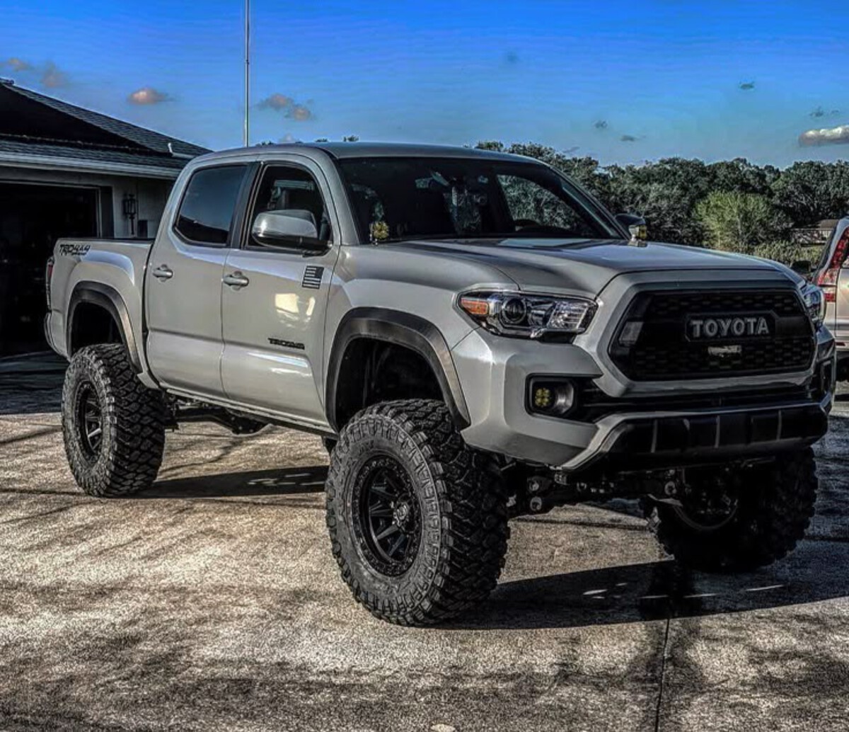 Toyota Tacoma 
