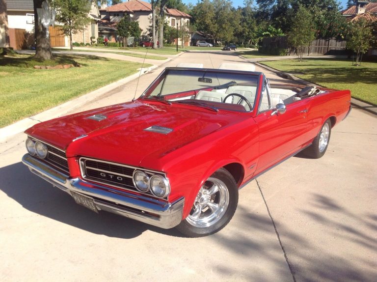 1964 Pontiac GTO Convertible 2