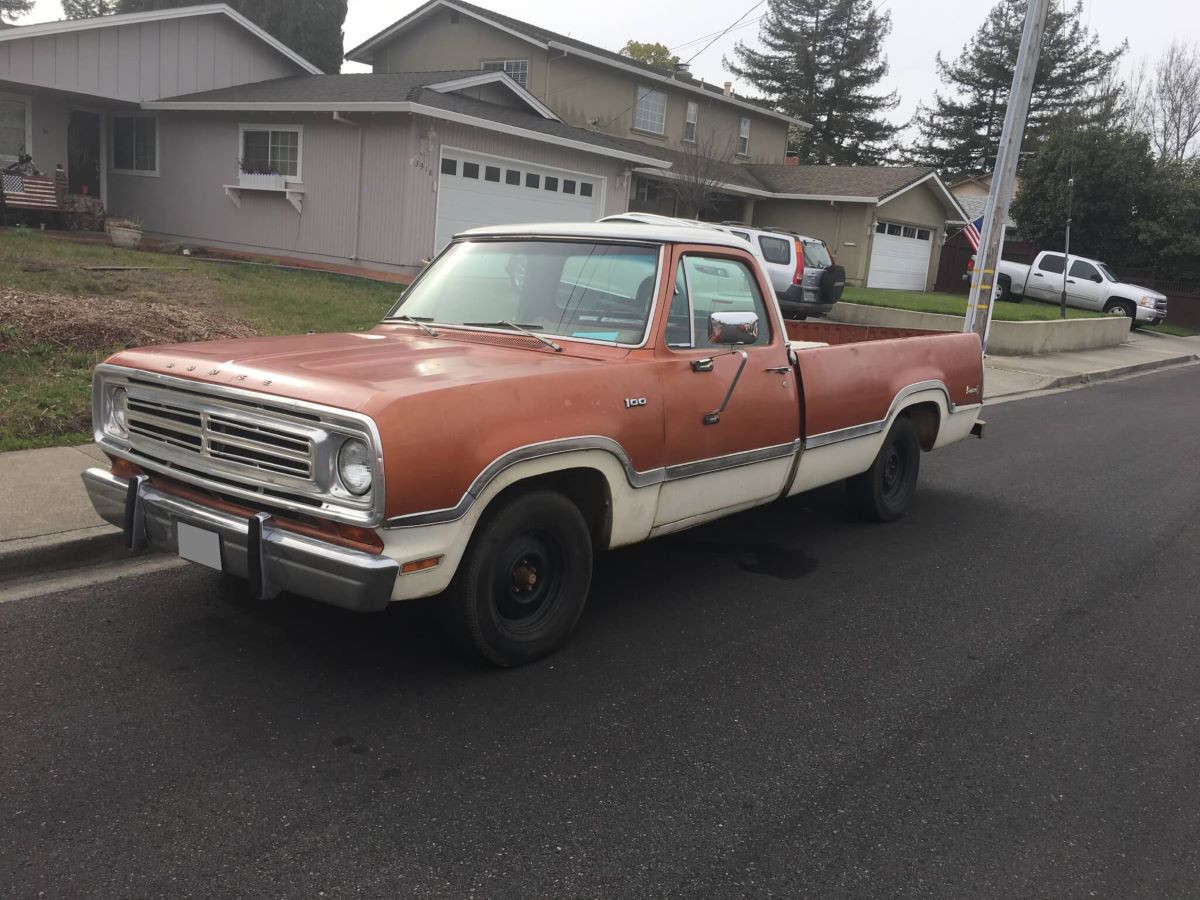 1972 Dodge D100