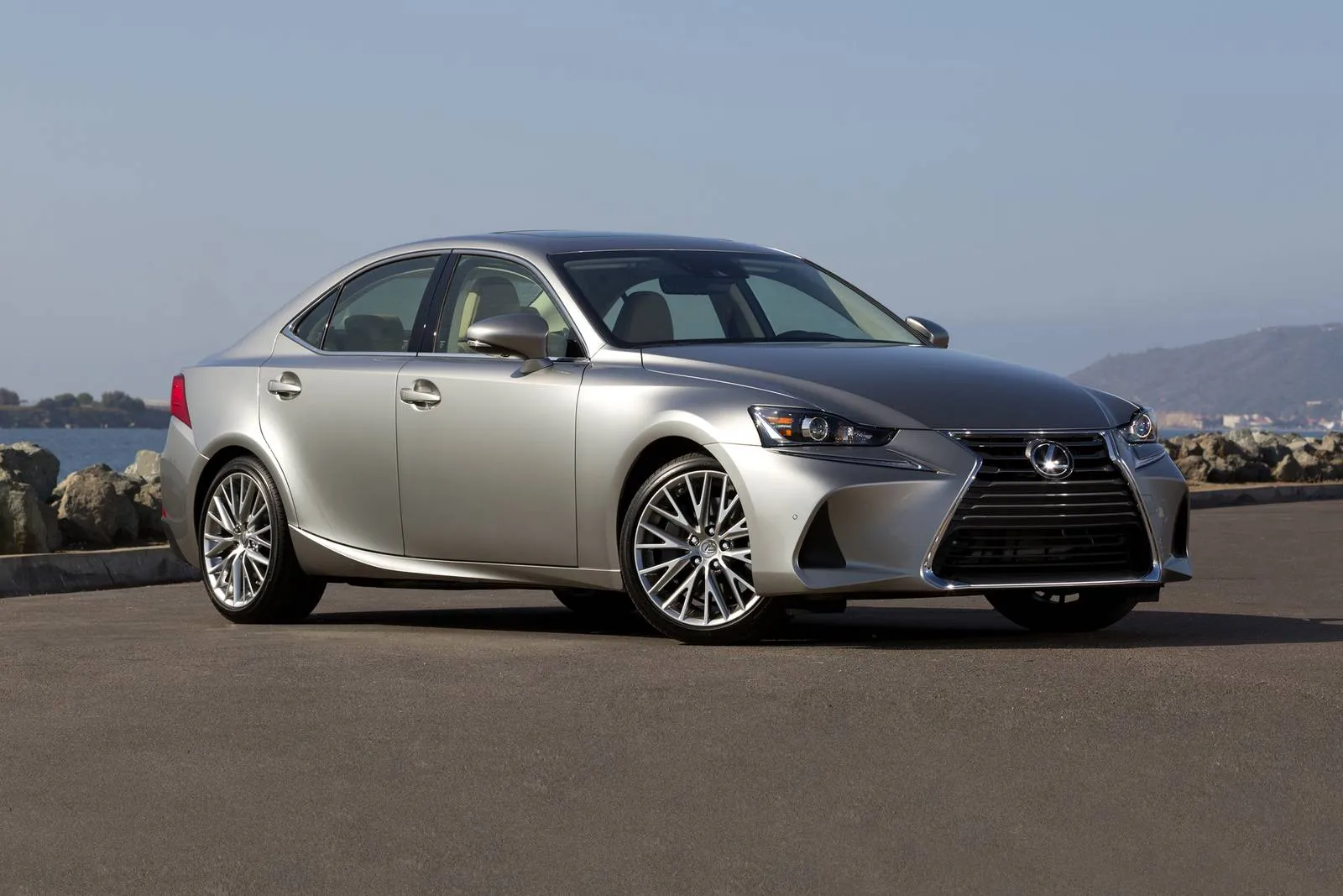 2019 Lexus IS 300 2019 Lexus IS 300