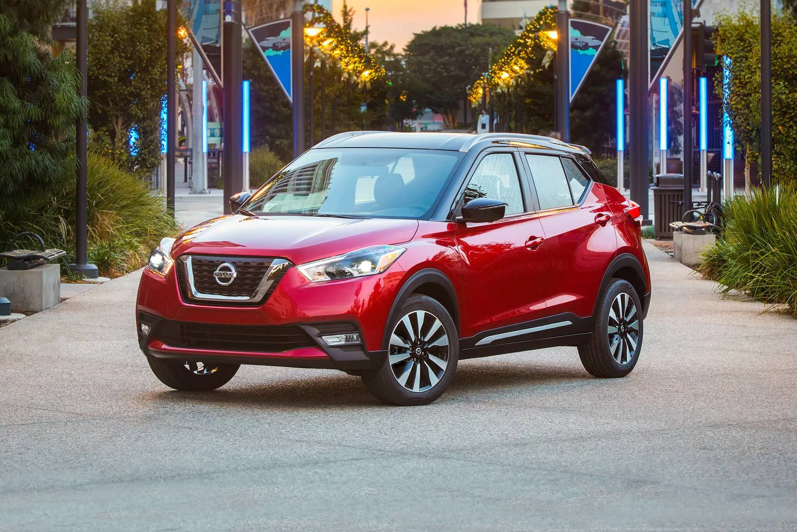 2019 Nissan Kicks S