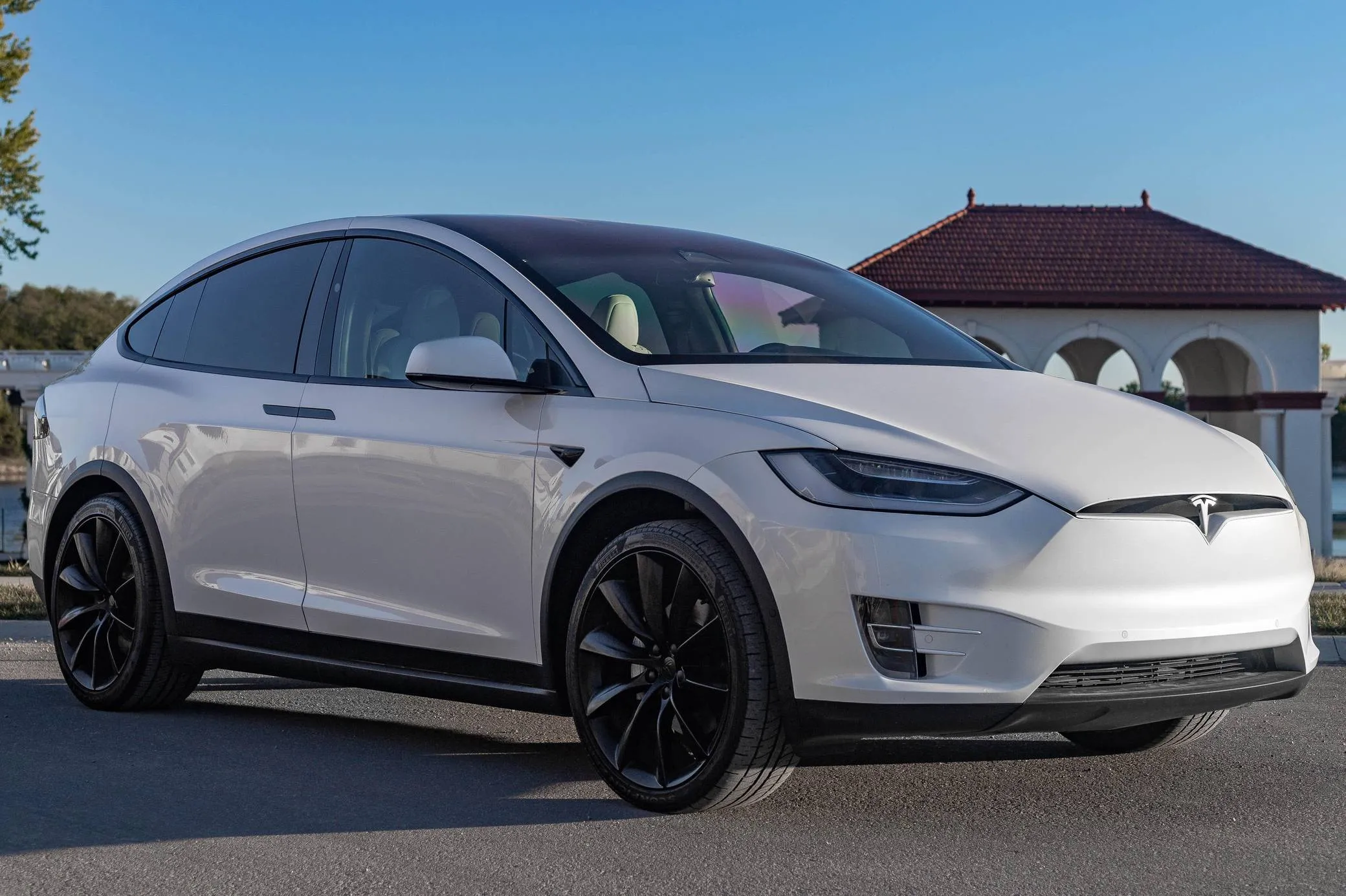 2021 Tesla Model X Long Range