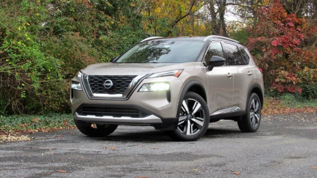 2021–2023 Nissan Rogue