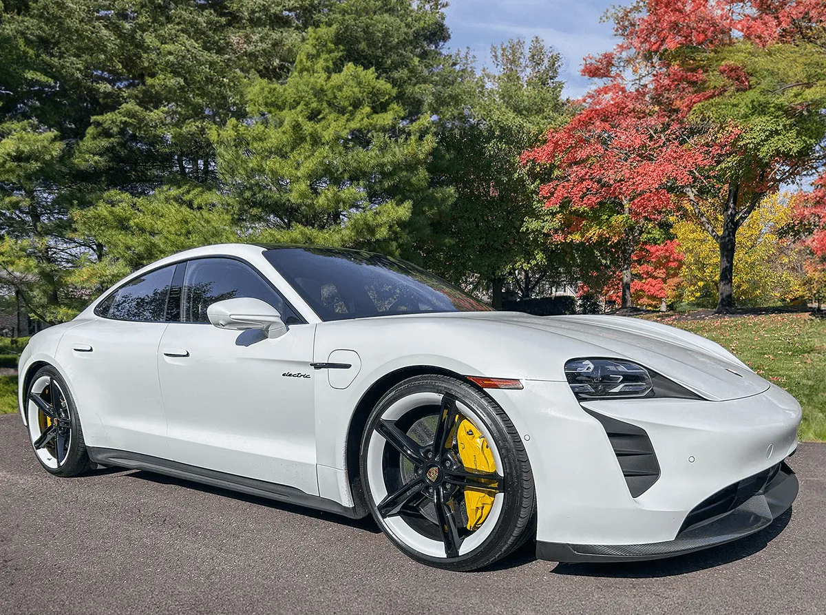 2022 Porsche Taycan Turbo S