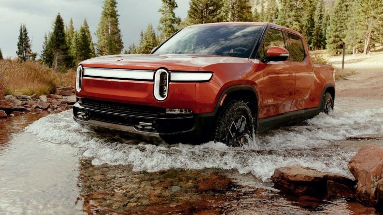 2022 Rivian R1T