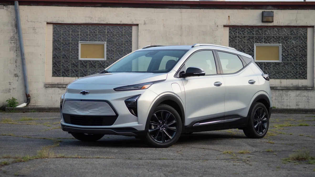 2022–2023 Chevrolet Bolt EUV