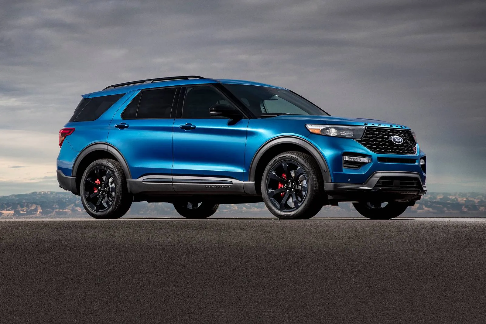 2023 Ford Explorer ST