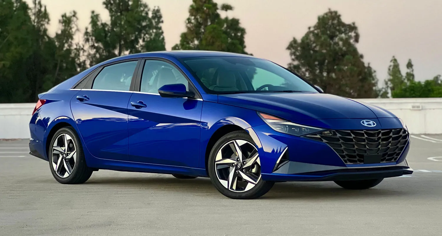 2023 Hyundai Elantra Blue
