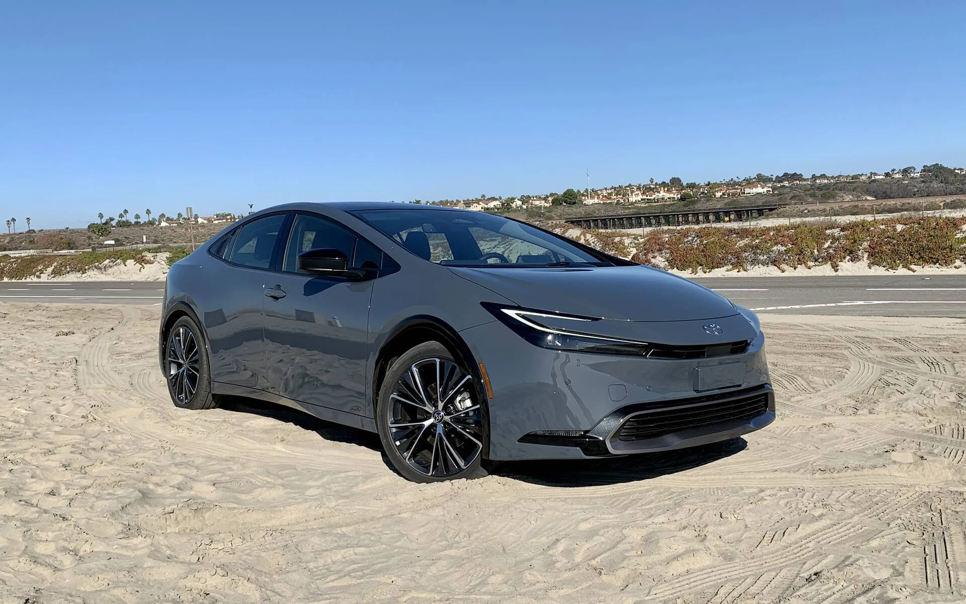 2023 Toyota Prius XLE