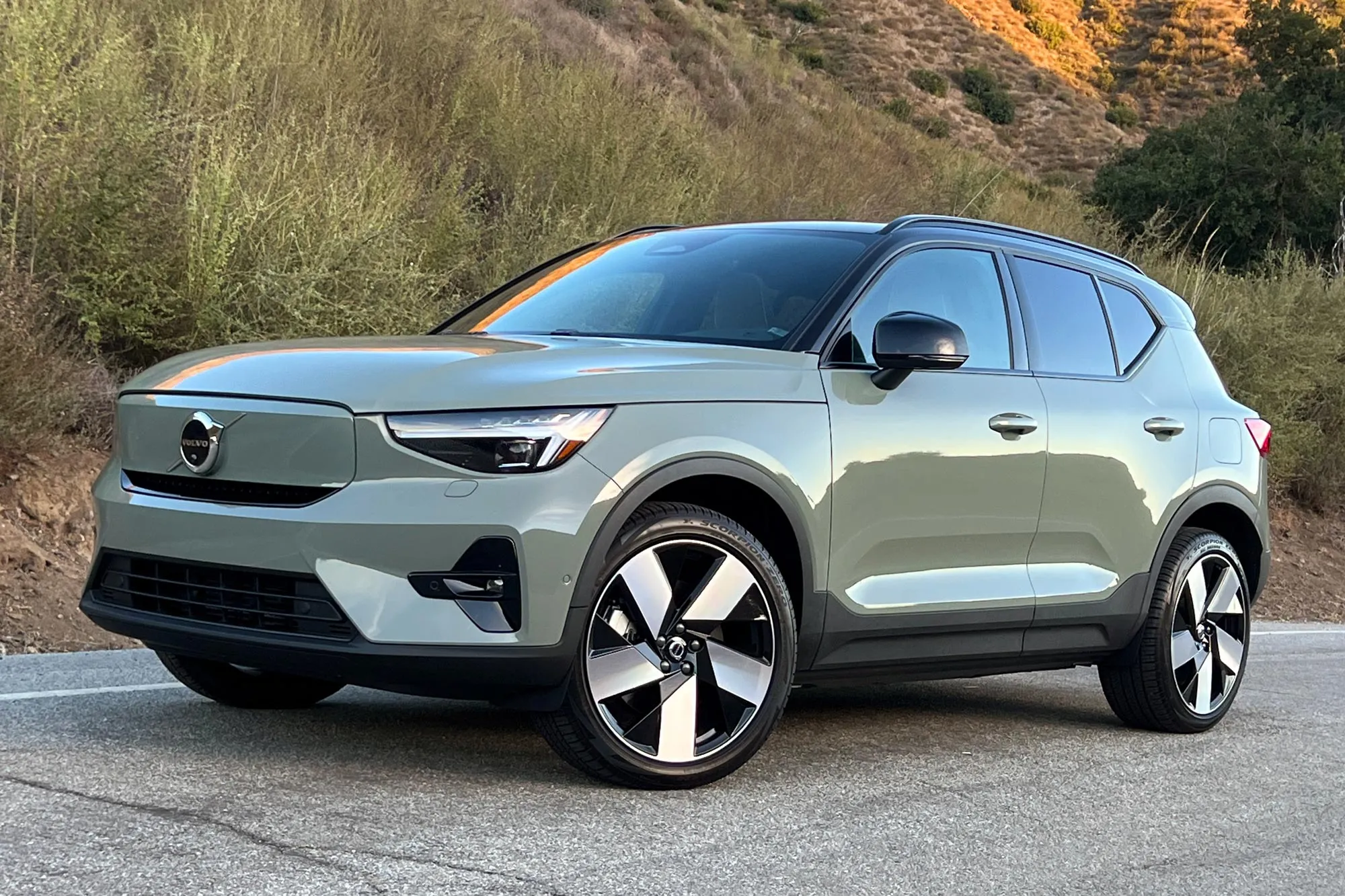 2023 Volvo XC40 Recharge Plus