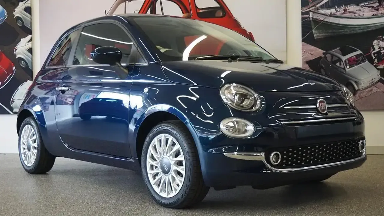 2024 Blue Fiat 500