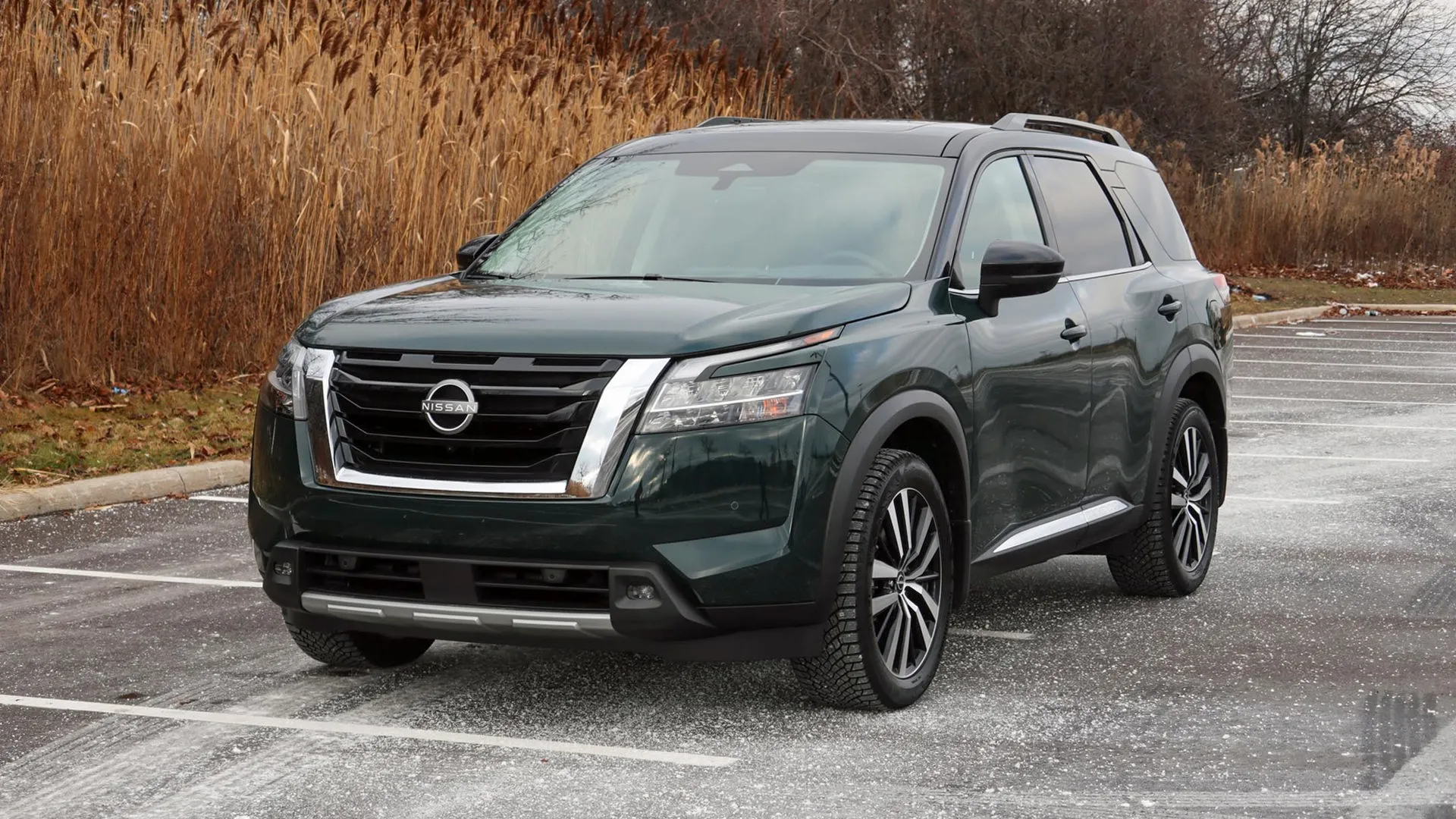 2024 Nissan Pathfinder Platinum