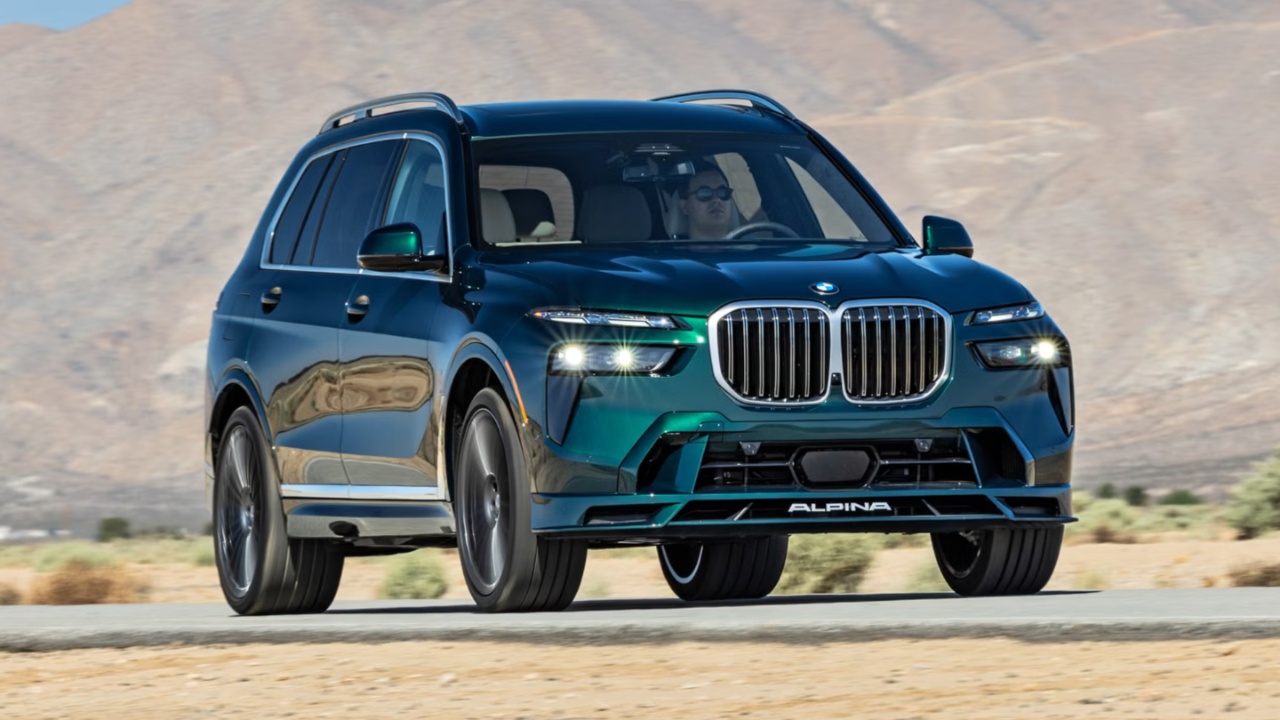 2025 BMW X7