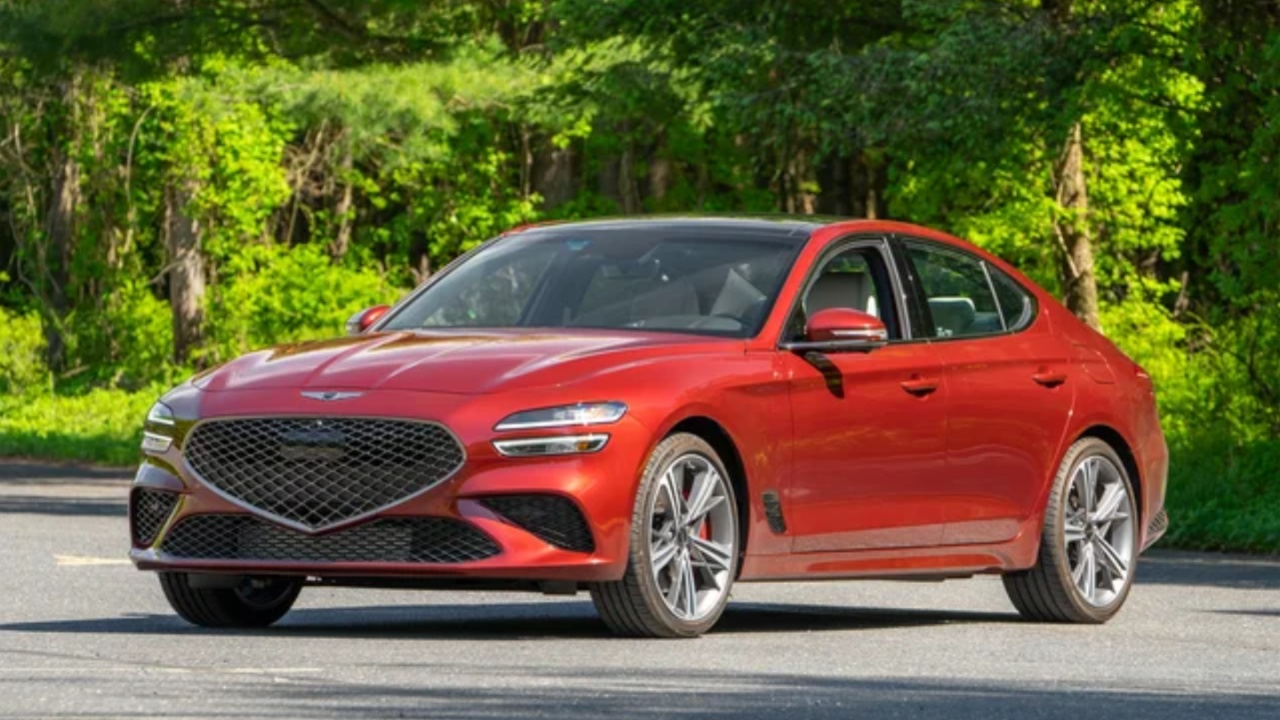 2025 Genesis G70 2.5T