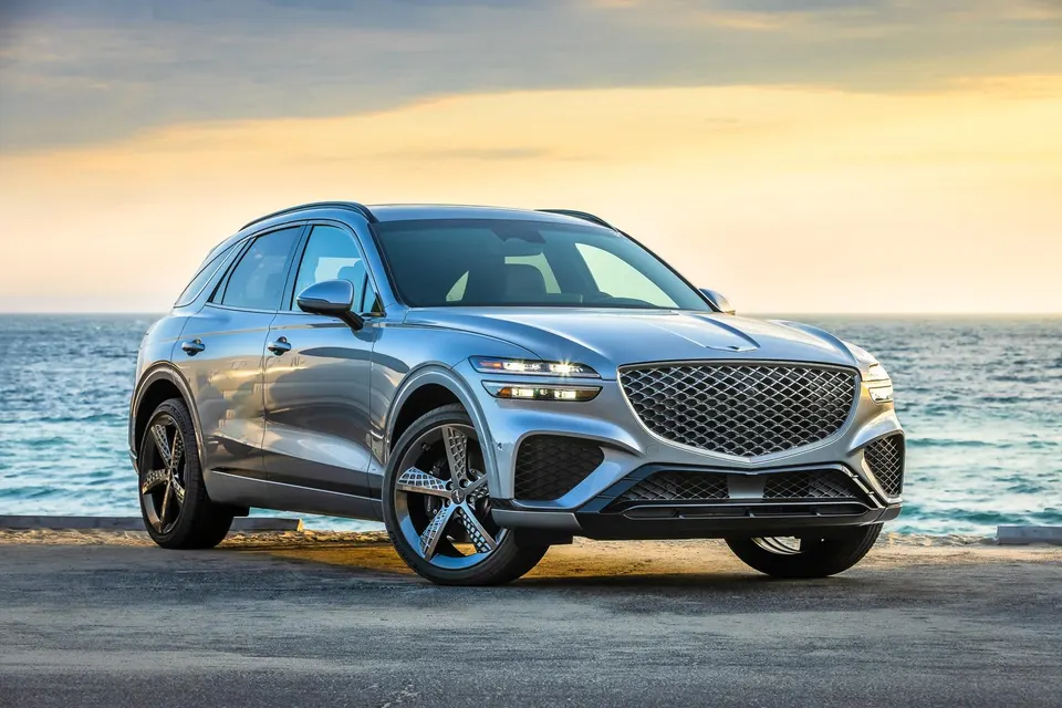 2025 Genesis GV70