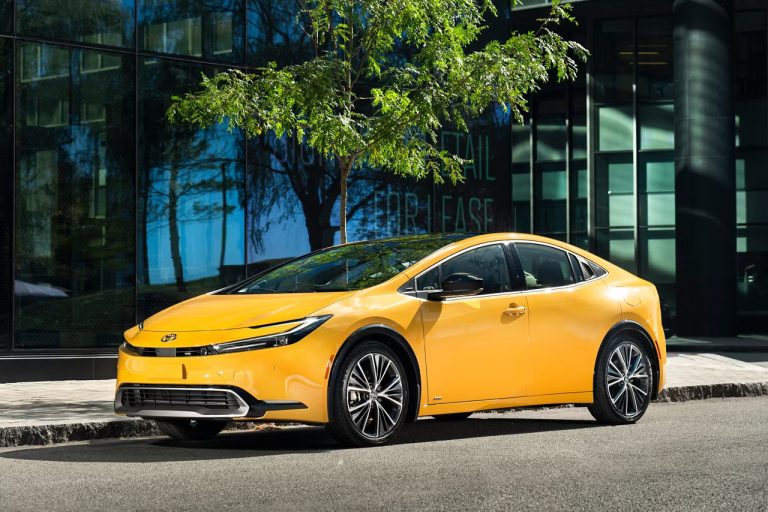 2025 Toyota Prius