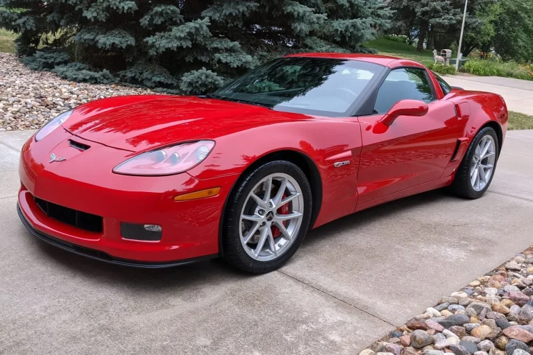 Chevrolet Corvette (2006)