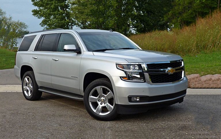Chevrolet Tahoe 2