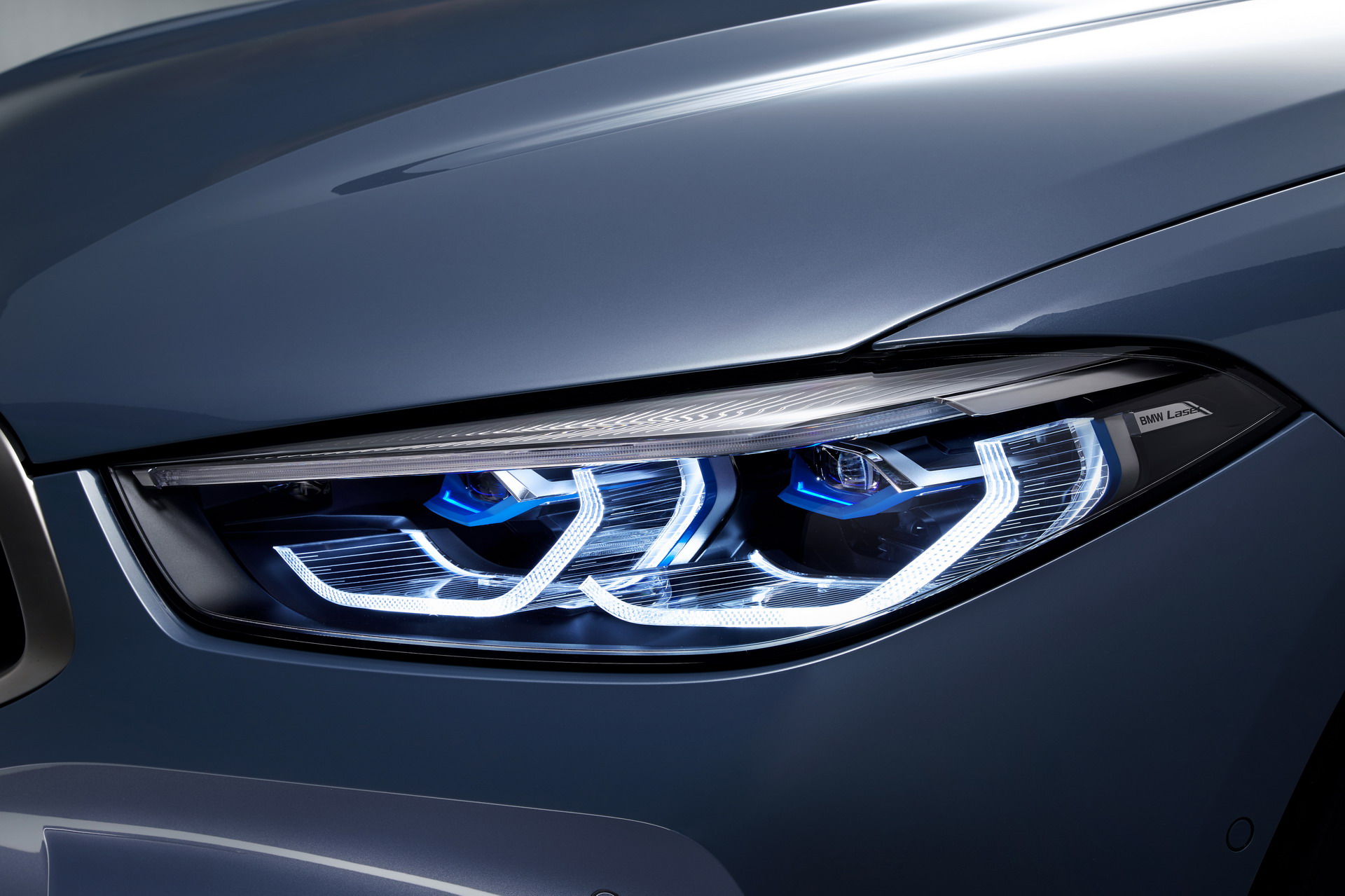 Different BMW Headlights Technology