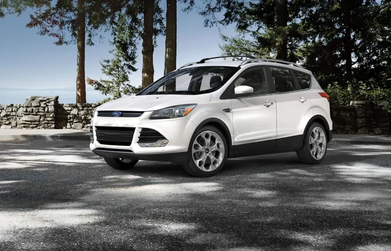Ford Escape 2014–2016