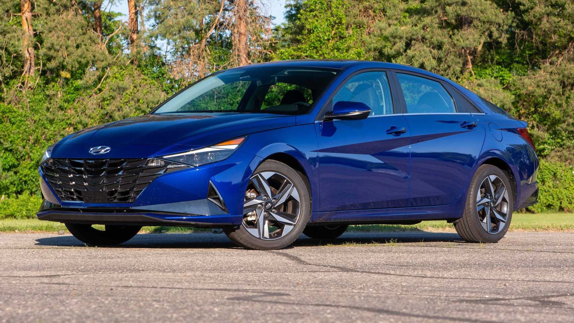 Hyundai Elantra 2021