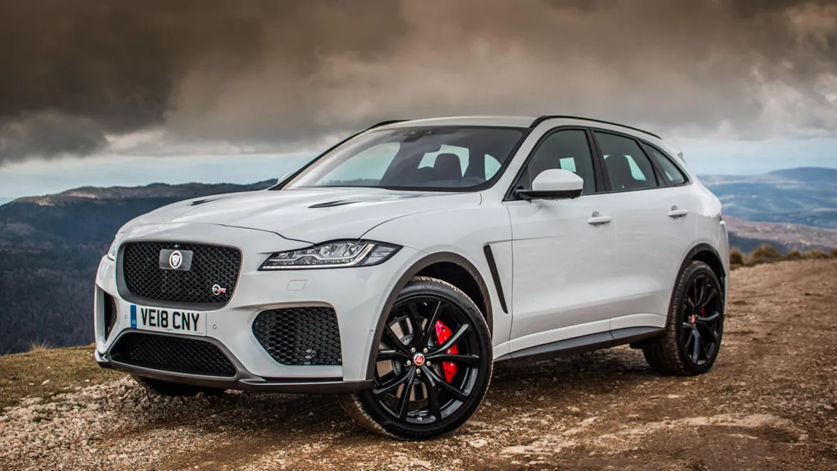 Jaguar F Pace SVR Jaguar F-Pace SVR