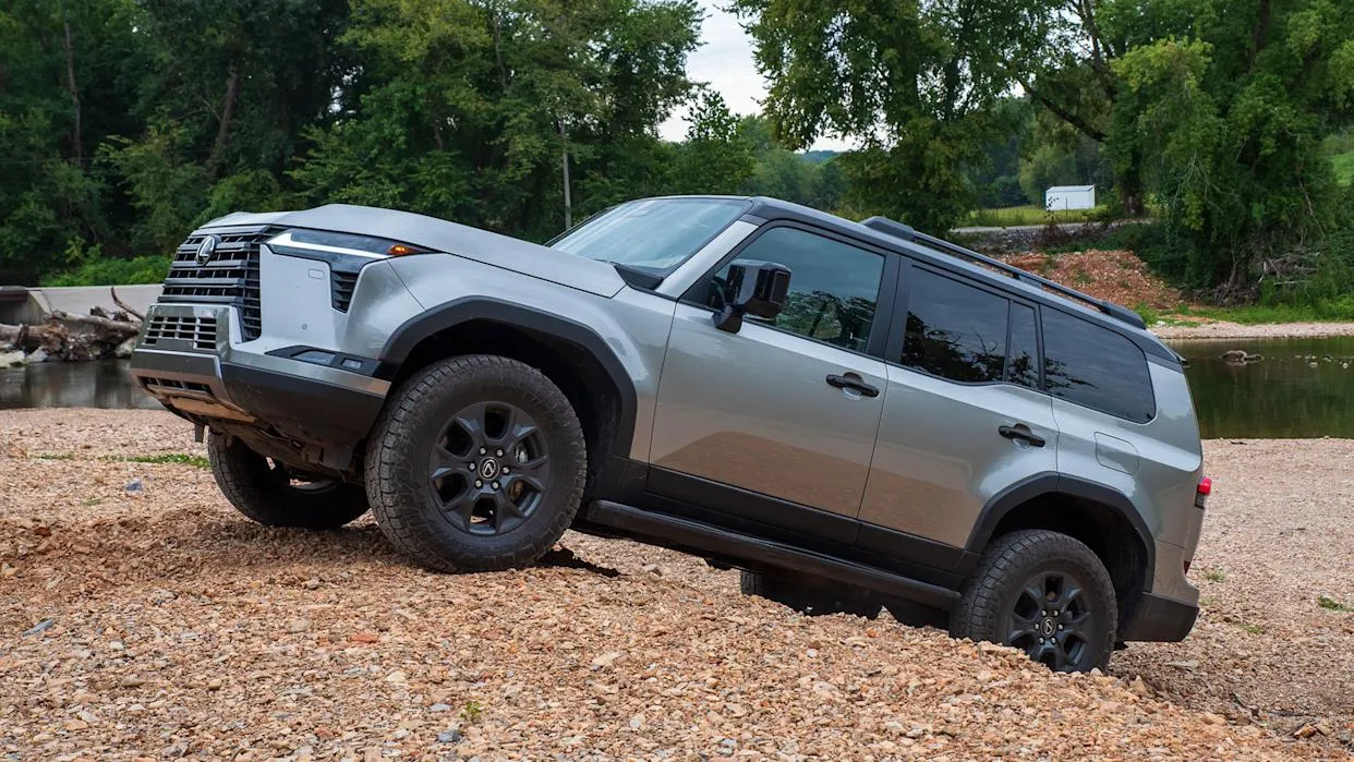 Lexus GX Overtrail