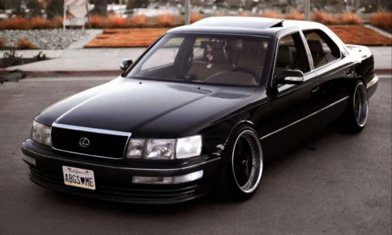 Lexus LS400