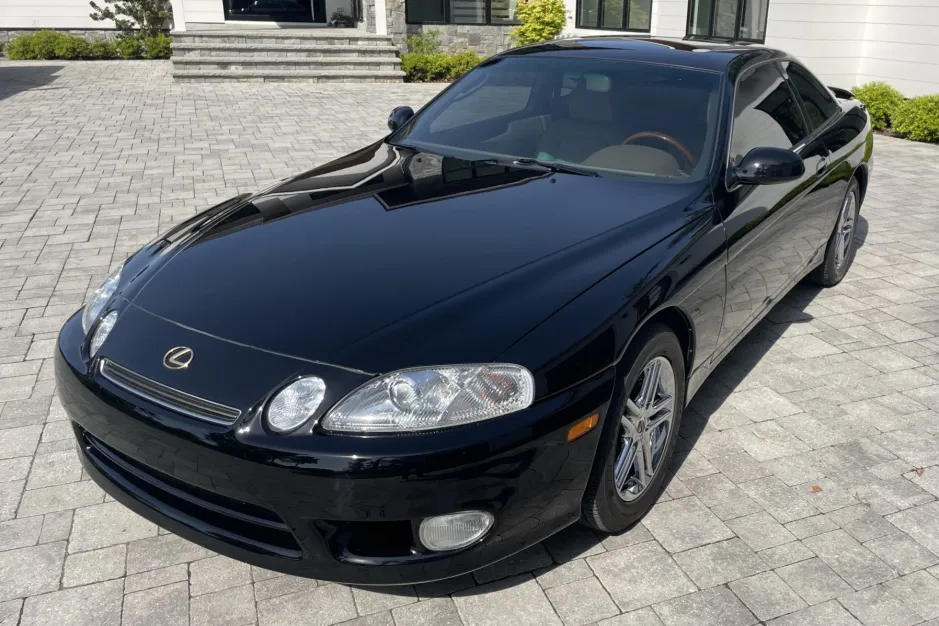 Lexus SC400
