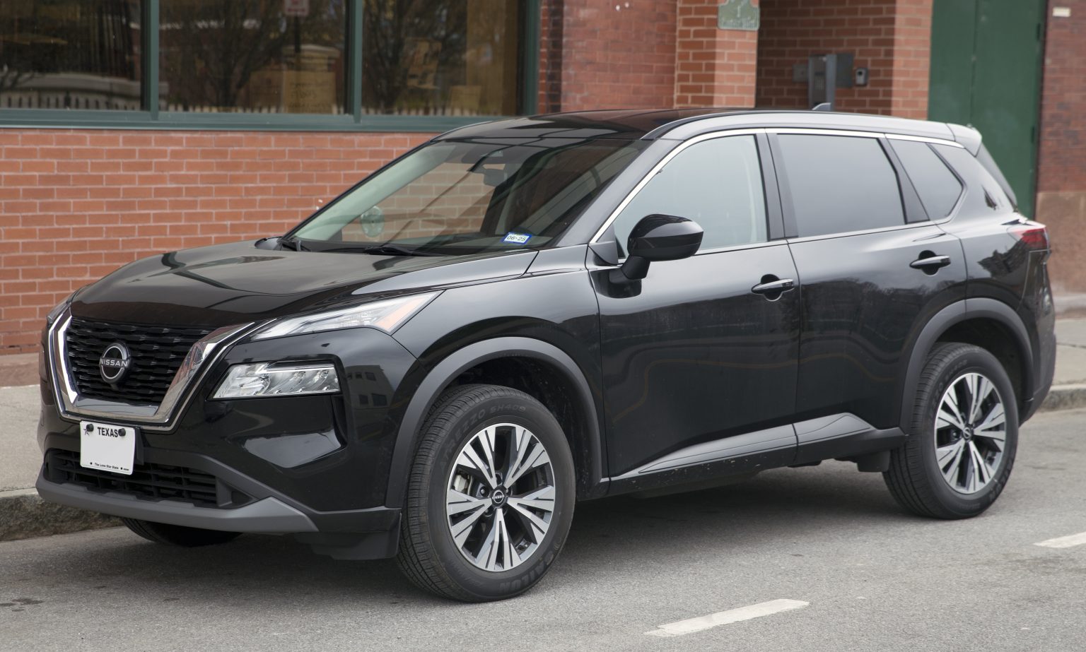 5 SUVs With Comfy Ride Height vs. 5 SUVs That Feel Too Low - DAX Street