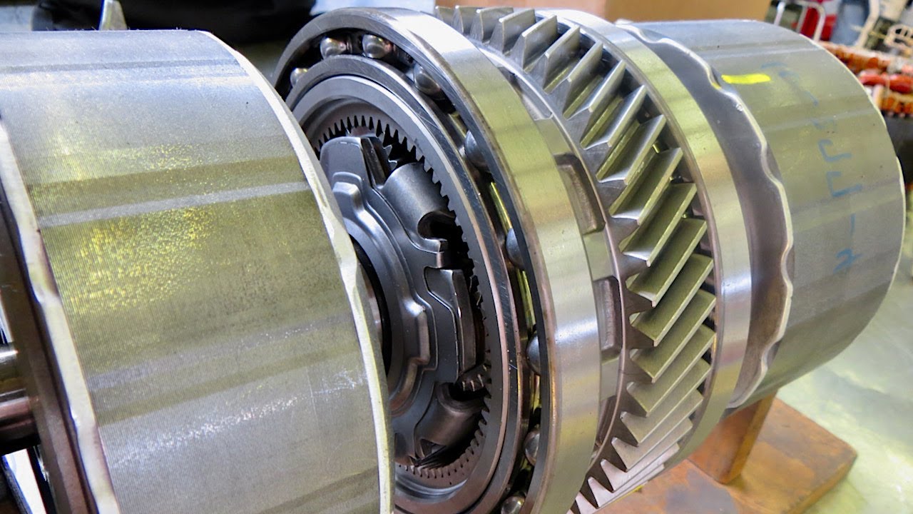 Toyota Hybrid Synergy Drive CVT (eCVT) Toyota Hybrid Synergy Drive CVT (eCVT)