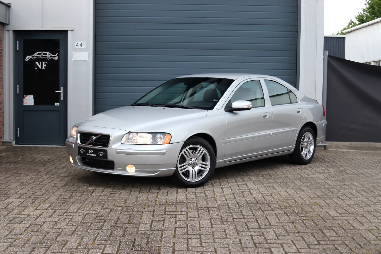 Volvo S60 2.5T Volvo S60 2.5T