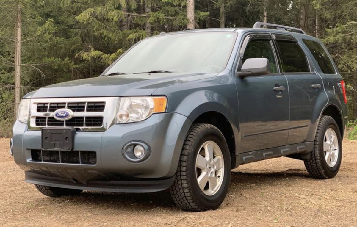 Ford Escape (2010–2012)