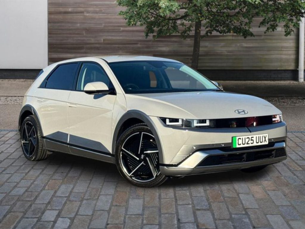 Hyundai Ioniq 5 Hyundai Ioniq 5