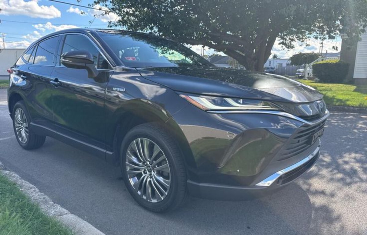 Toyota AWD-i (Hybrid All-Wheel Drive)