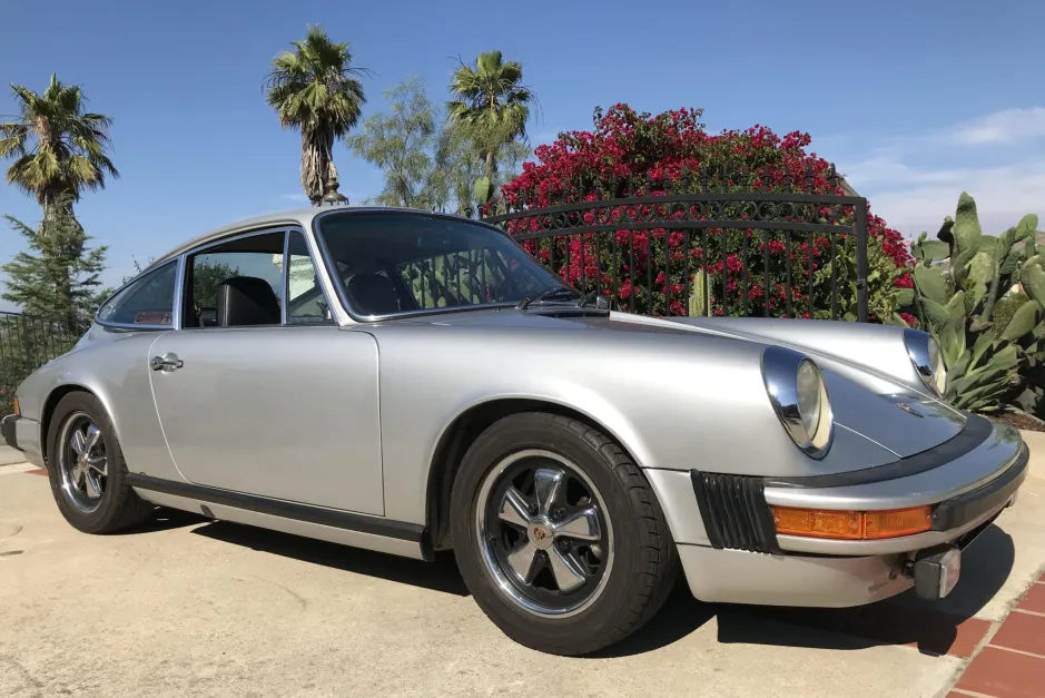 1975 Porsche 911 S Silver Anniversary