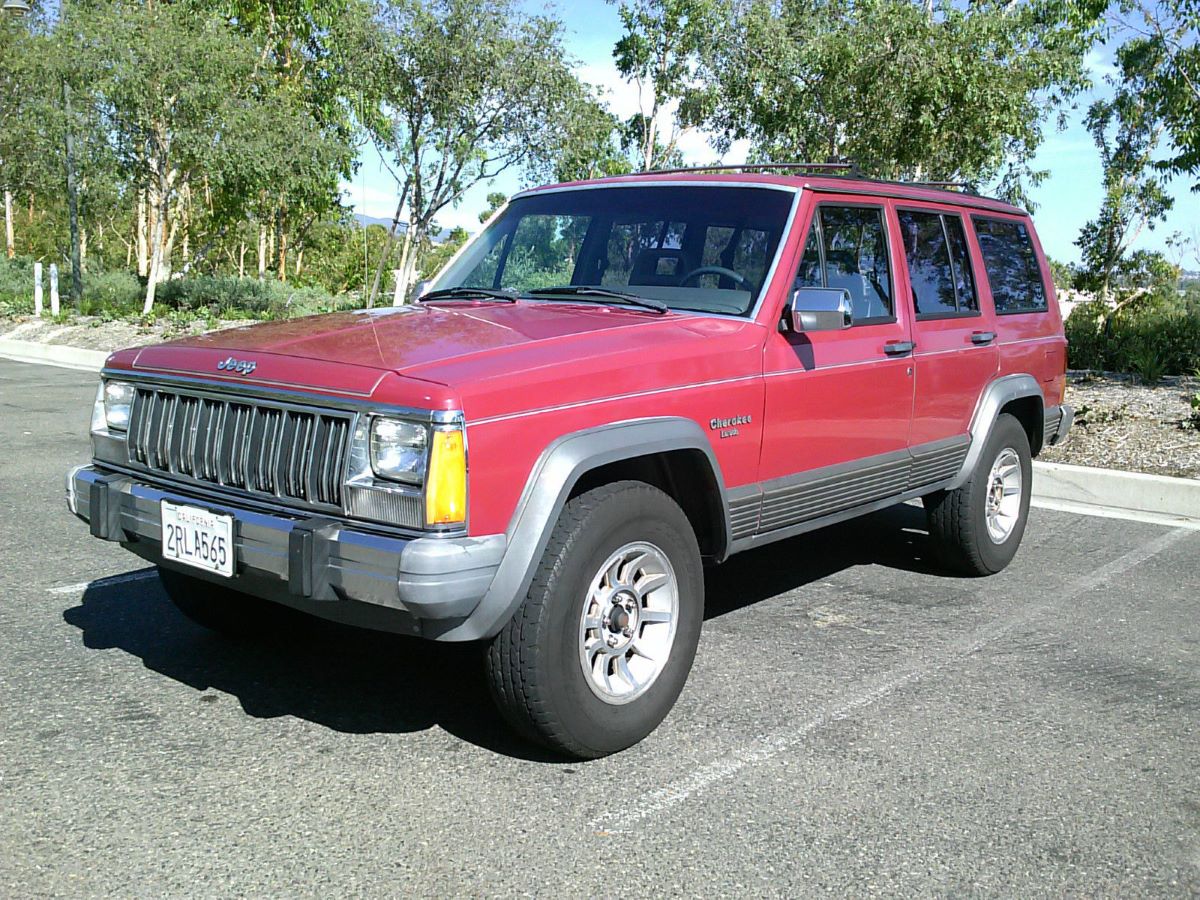 1990 Jeep Cherokee