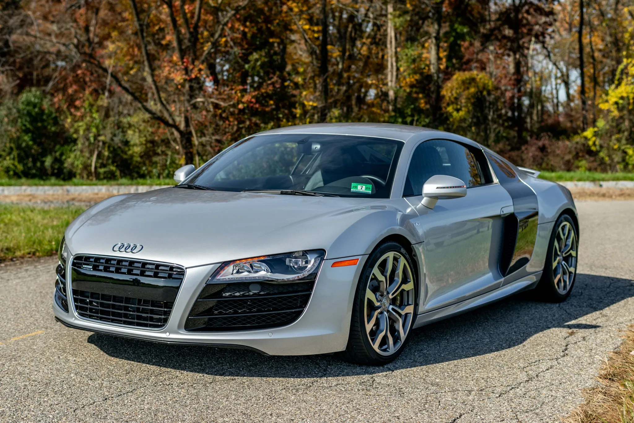 2009 Audi R8 V10 Coupe 2009 Audi R8 V10 Coupe