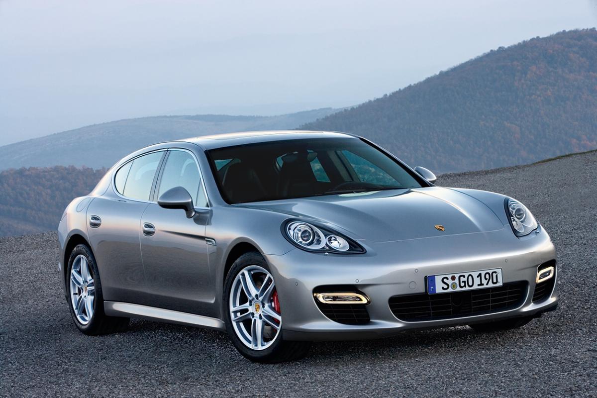 2010 2016 Porsche Panamera
