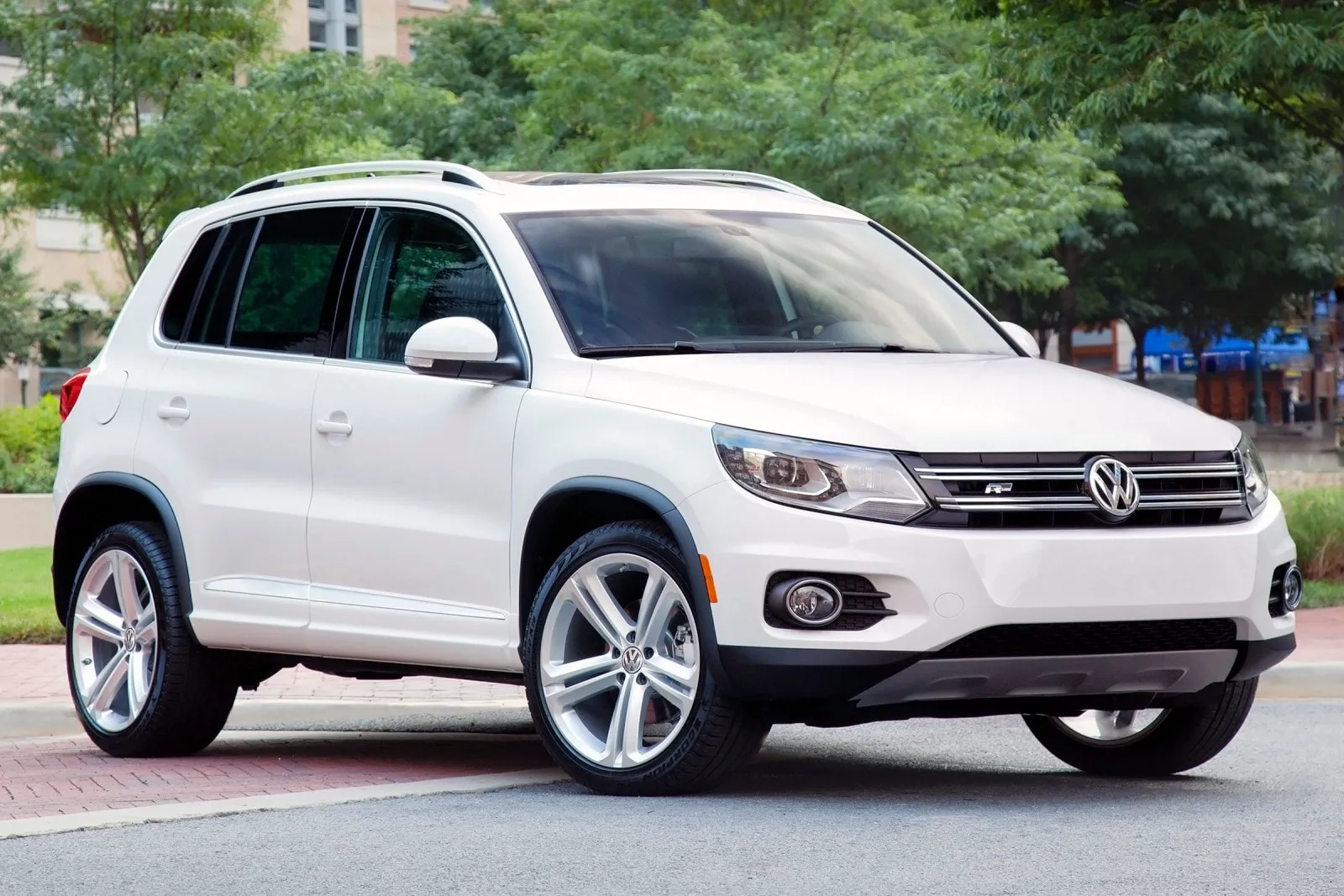 2015 Volkswagen Tiguan S