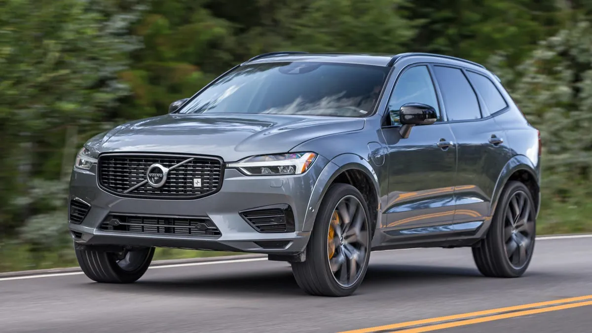 2020 Volvo XC60 T5 Momentum