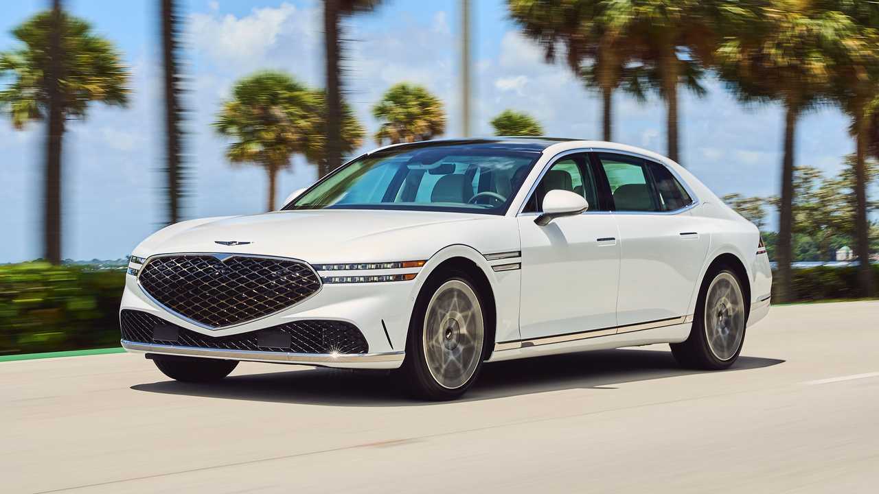 2025 Genesis G90