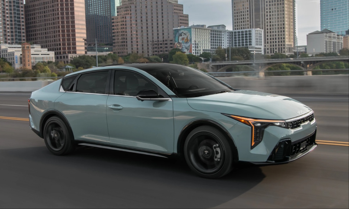 2025 Kia K4