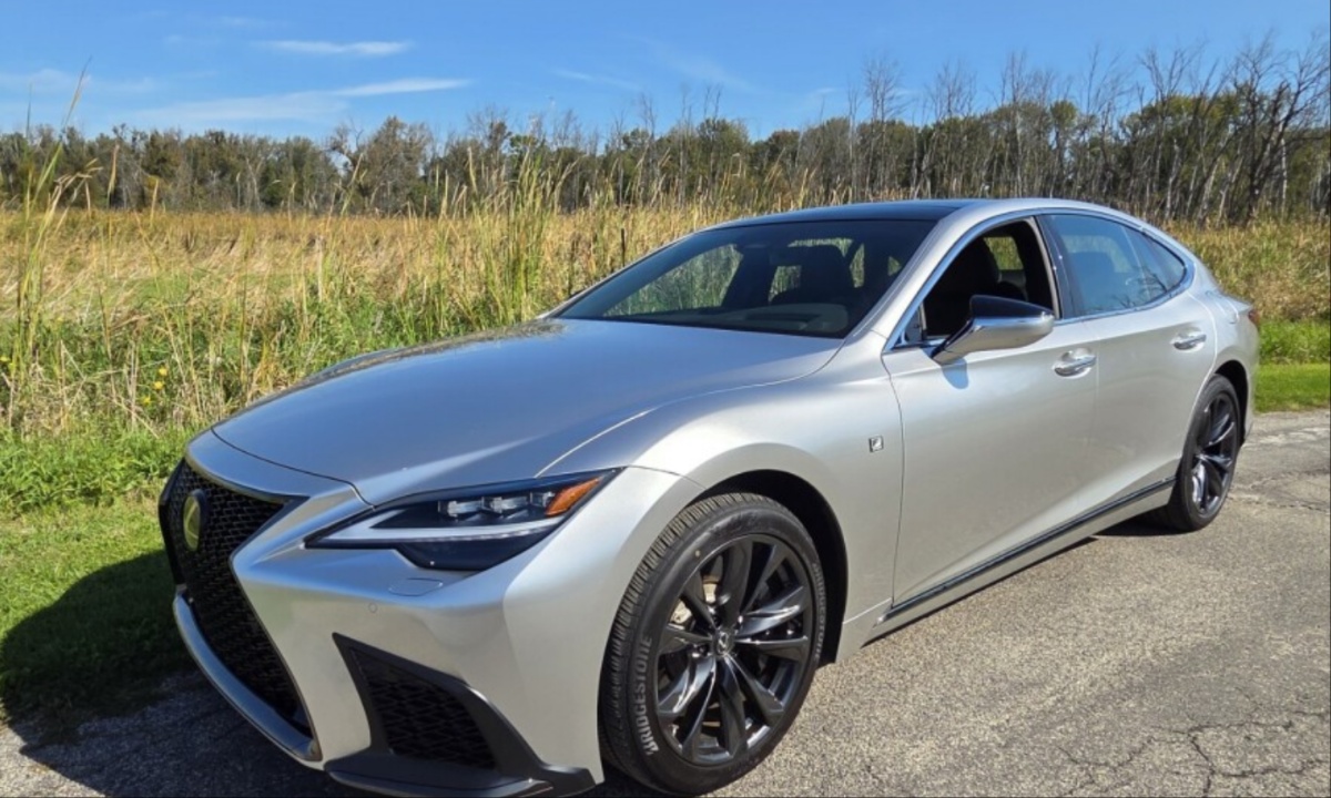 2025 Lexus LS 500