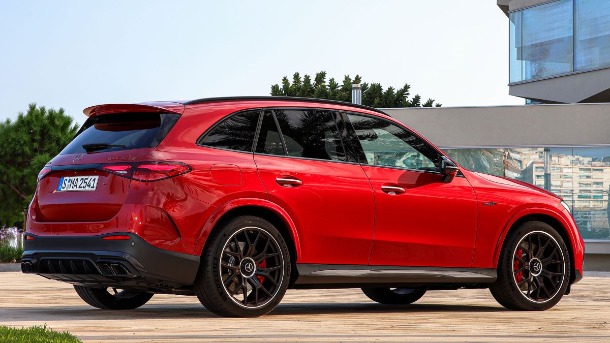 2025 Mercedes Benz GLC